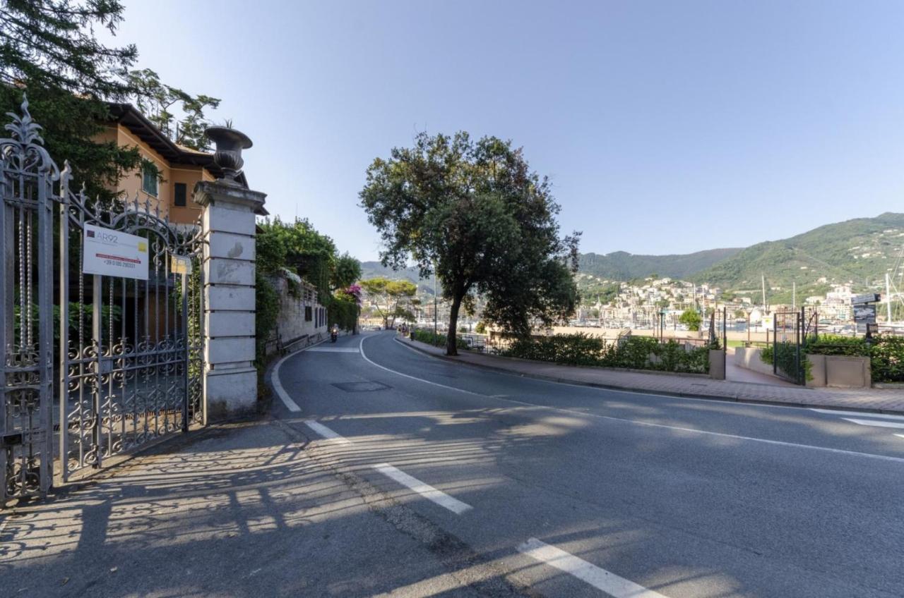 Joivy Apt With Amazing Sea View And Patio, Next To Port Of Rapallo Eksteriør bilde